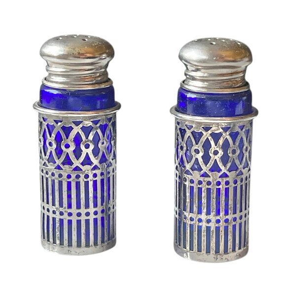 F B Rogers Silver Overlay Cobalt Blue Glass Salt & Pepper Shakers Vintage - Picture 2 of 9